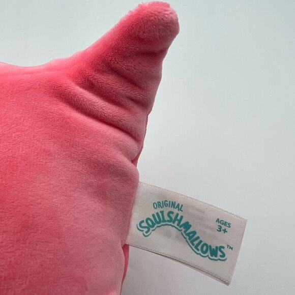 7.5” Axolotl Squishmallow named Archie. BNWT - Picture 7 of 7